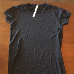 Lululemon shirt